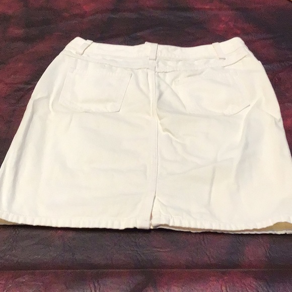 New Banana Republic white denim skirt - Picture 6 of 8